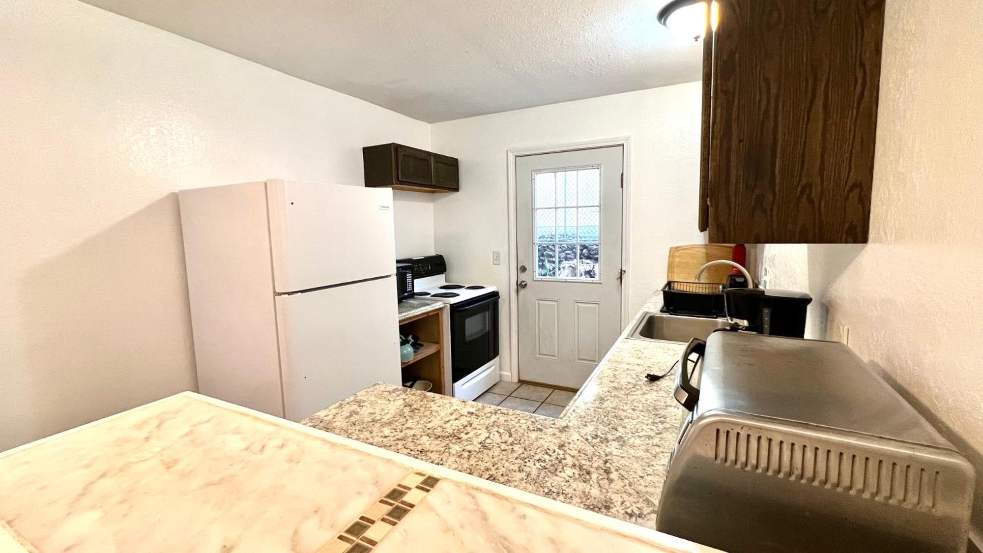 Mailan Hale Apartment Кайлуа Кона Екстериор снимка